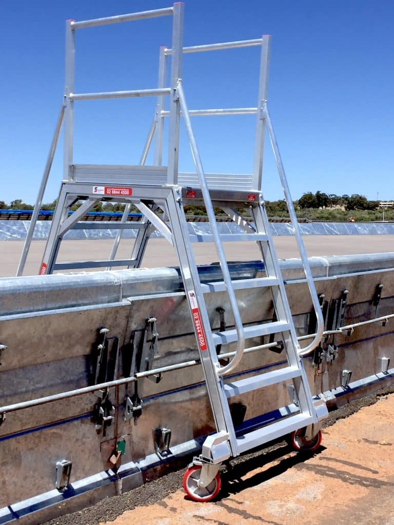 SS AU CBH Stepover on Wheels