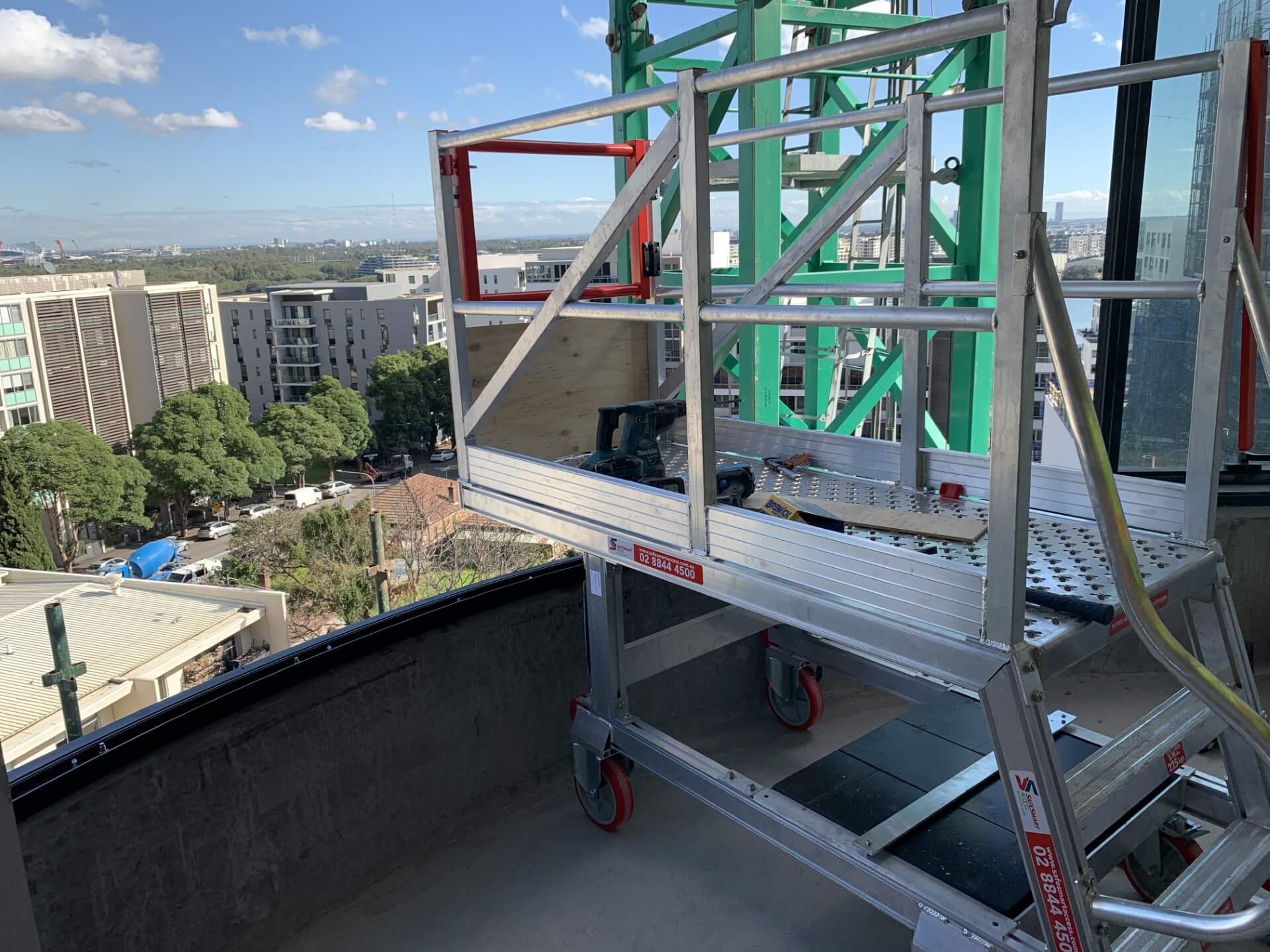 Work Platform for Construction and Building Maintenance